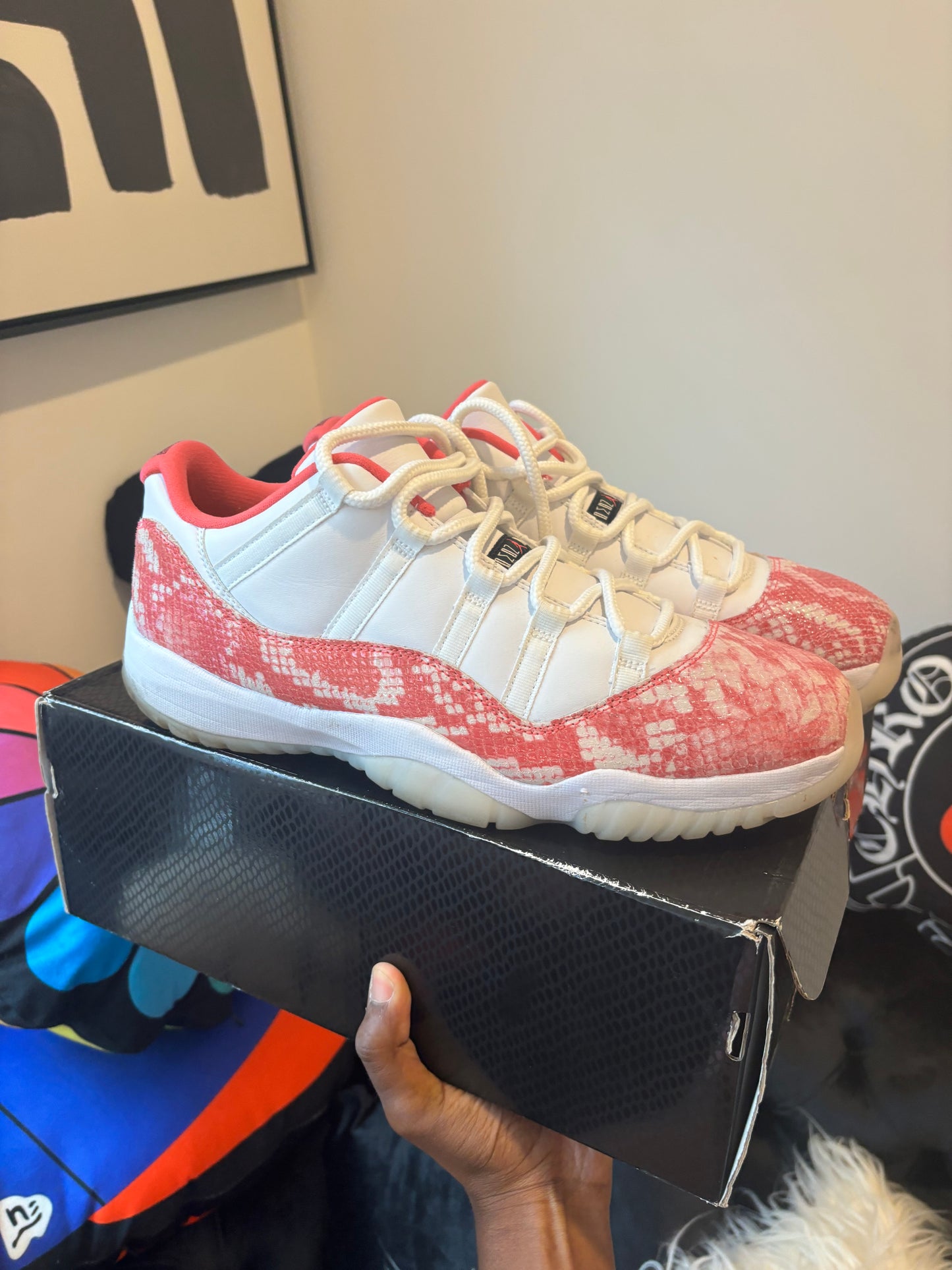 Jordan 11 low pink snakeskin WMNS