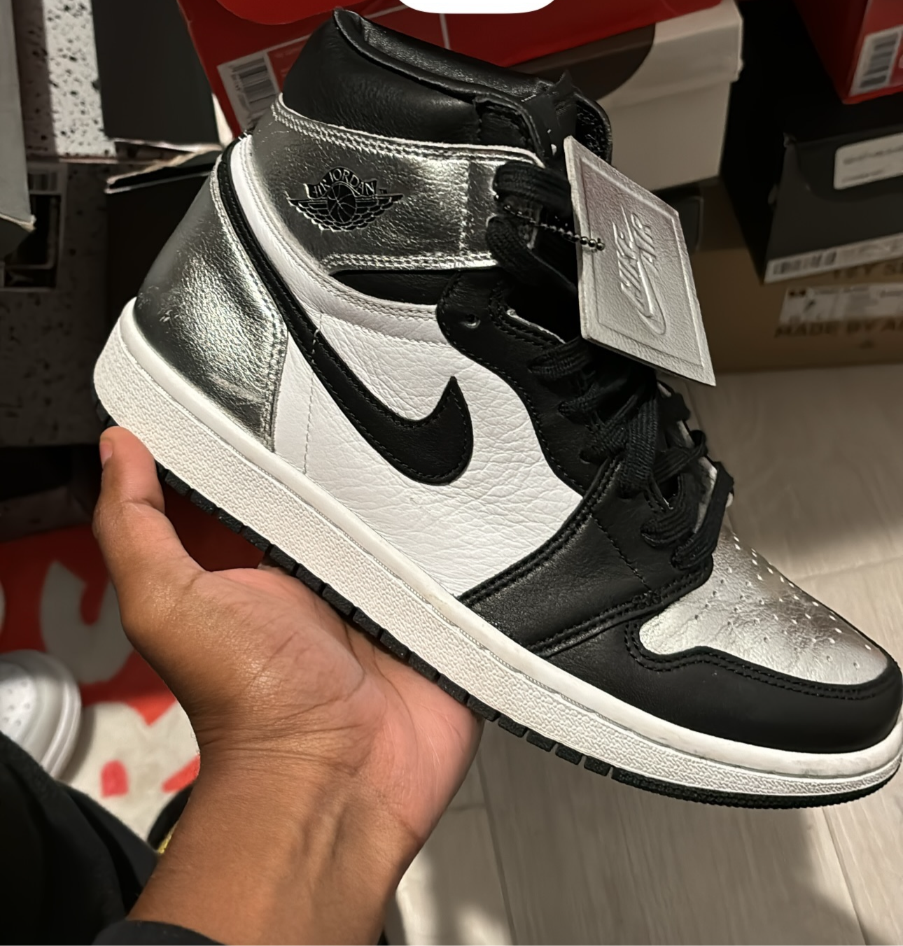 Pre owned silver toe Jordan 1